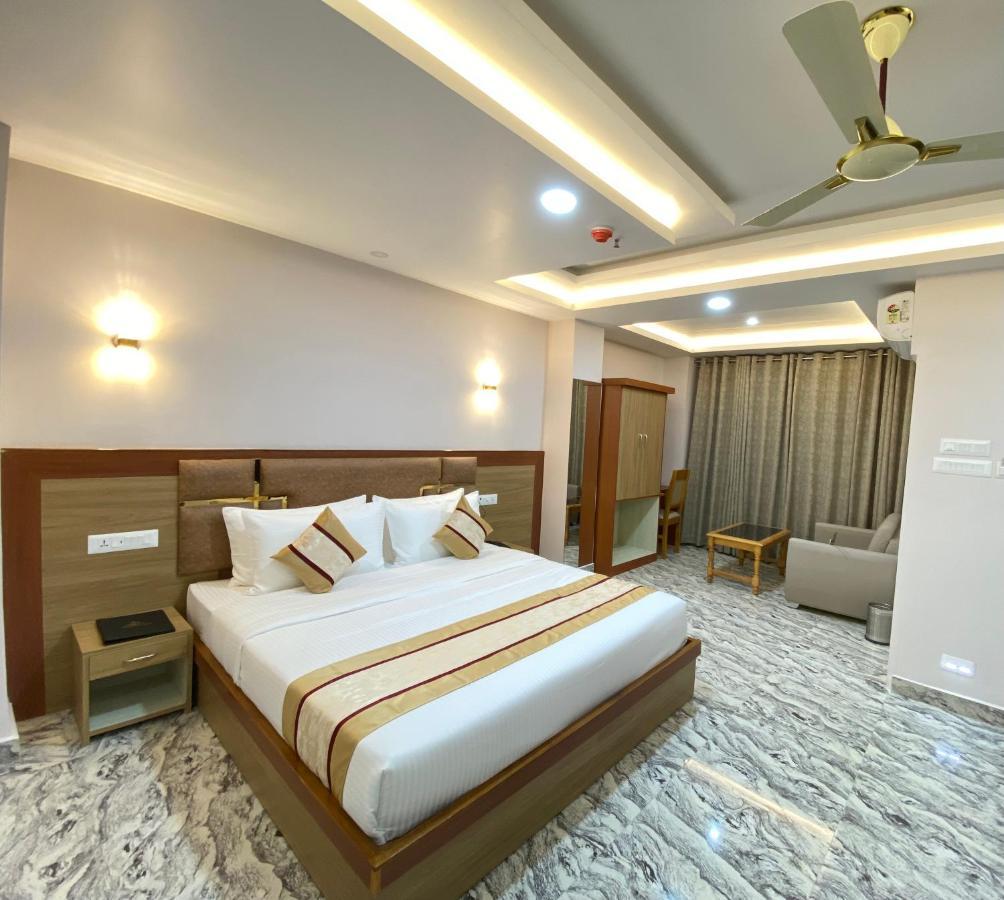 Hotel Imolesh インパール エクステリア 写真
